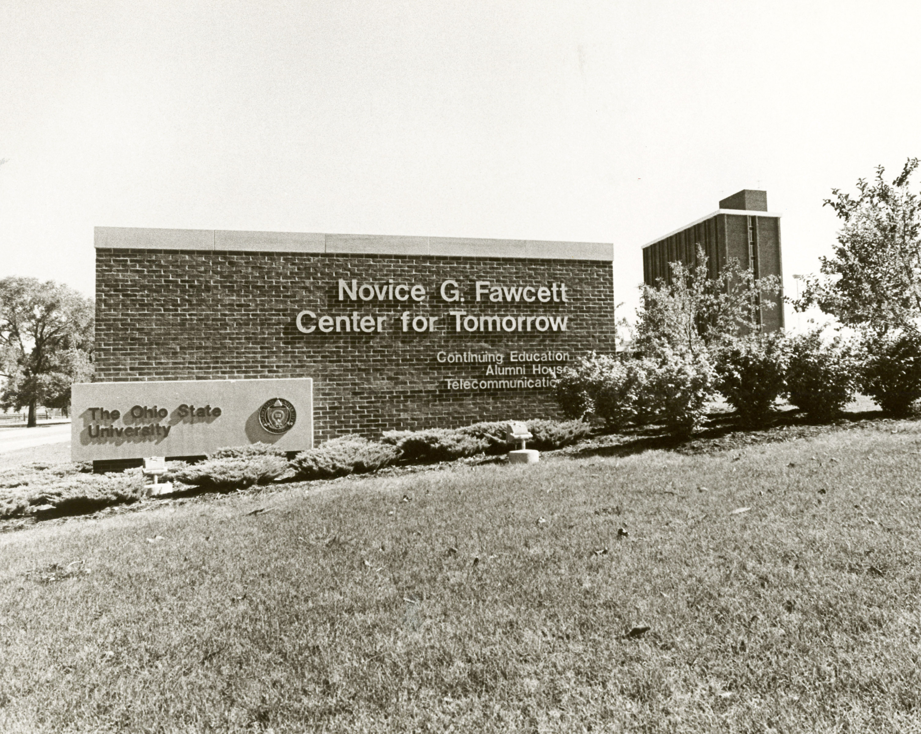 The exterior sign for the Fawcett Center building in 1975